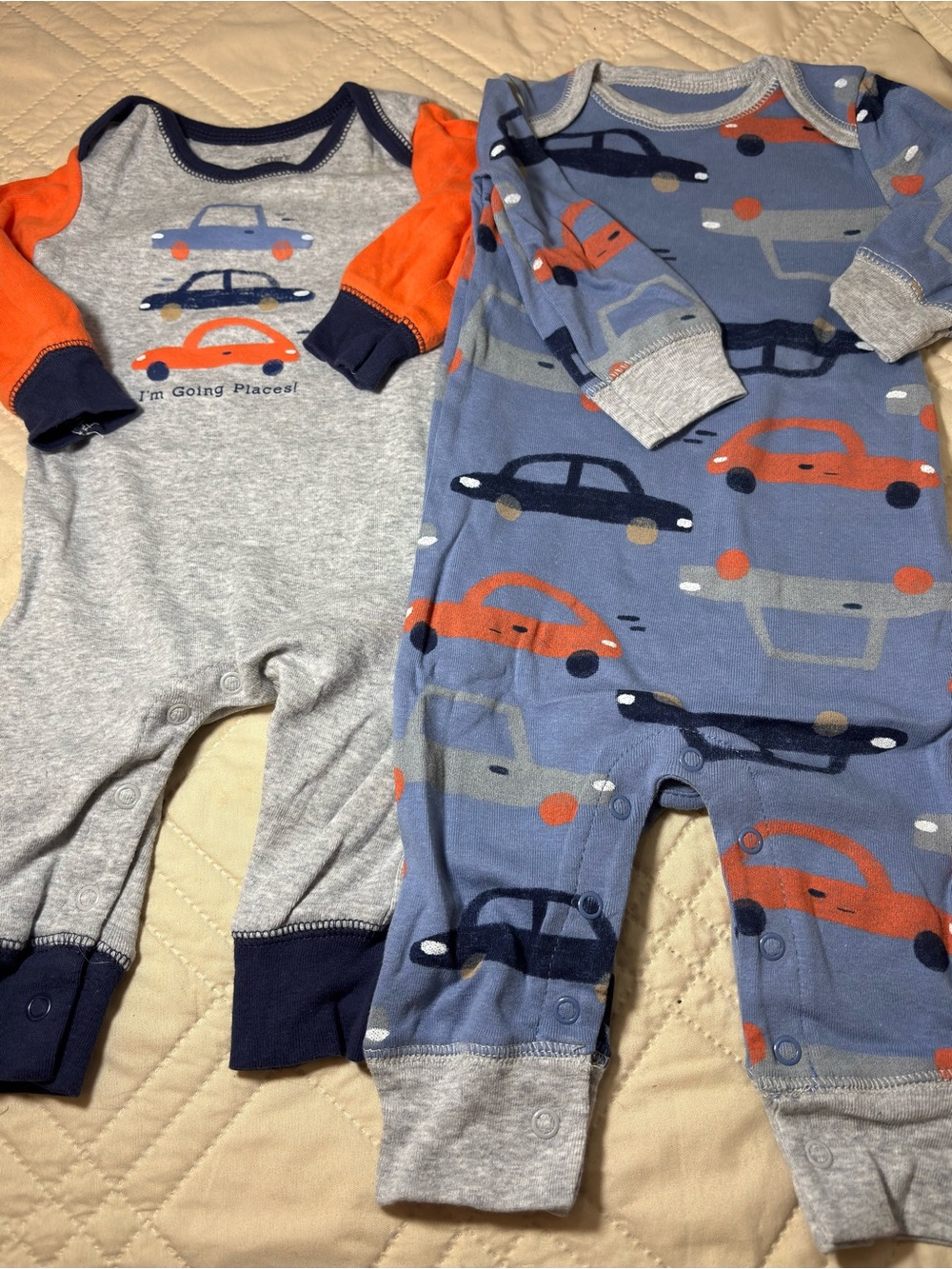 Carter’s 6M Car-Print One-Piece Romper set
